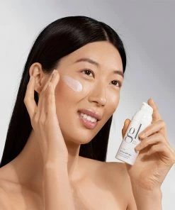 Glo Skin Beauty OIL FREE SPF 40+