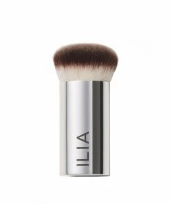 ILIA PERFECTING BUFF BRUSH
