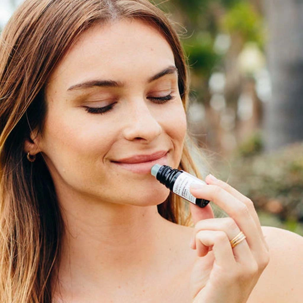 Odacité AVENTURINE KISS VITAMIN C + CoQ10 LIP SERUM Skin Care 3 Odacité AVENTURINE KISS VITAMIN C + CoQ10 LIP SERUM Skin Care