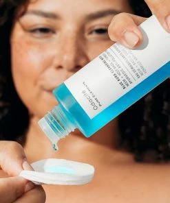 Odacité BLUE AURA CLEANSING WATER Cleanse & Exfoliate