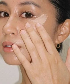 Summer Fridays New LIGHT AURA VITAMIN C + PEPTIDE EYE CREAM